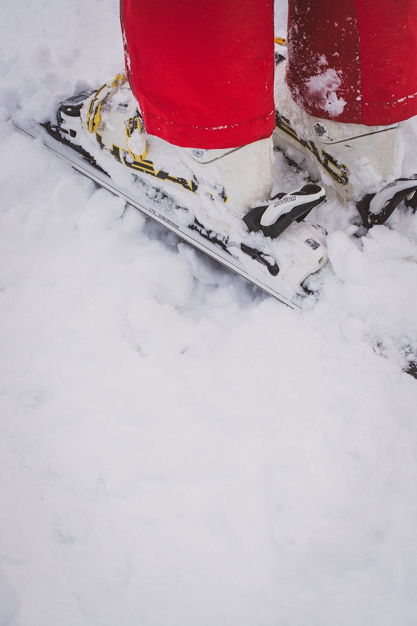 ski, ski boots, snow, winter, skier, man, activity, sports, recreation, winter sports, ski boots, ski boots, nature, ski boots, ski boots, ski boots
